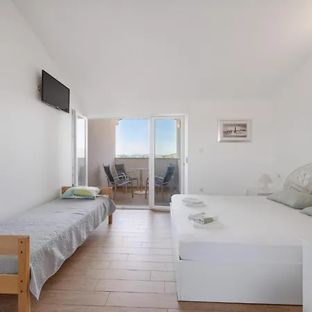 Apartment Beautiful In With View