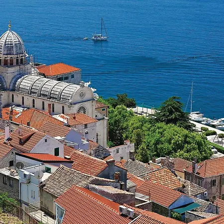 1 Bedroom Awesome In