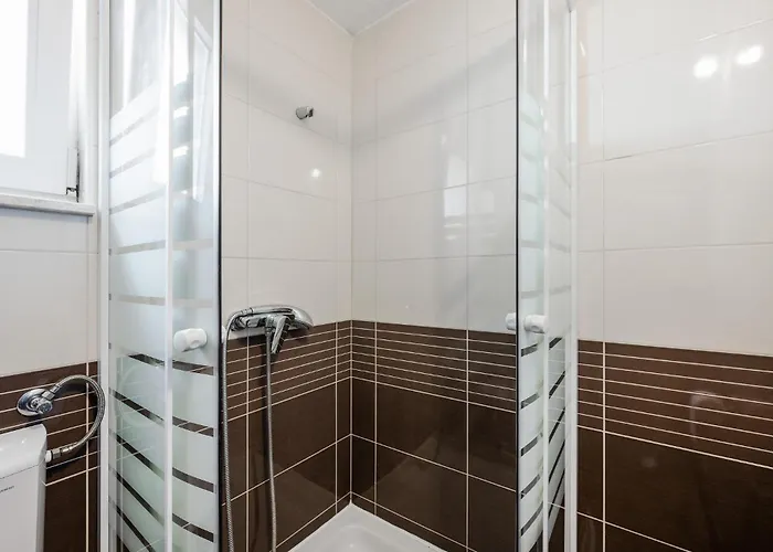 1 Bedroom Awesome In