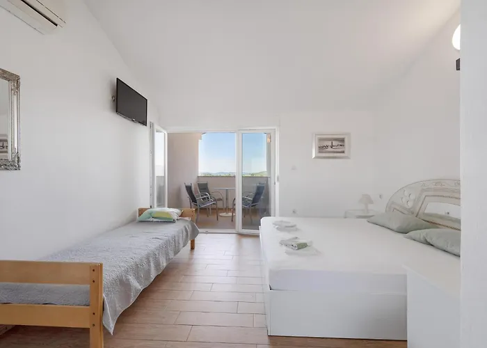 דירה 1 Bedroom Awesome In